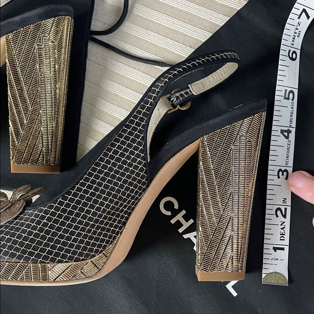 CHANEL Camellia Gold Flower Black 35 / 5 B  slingback heels - Picture 11 of 17